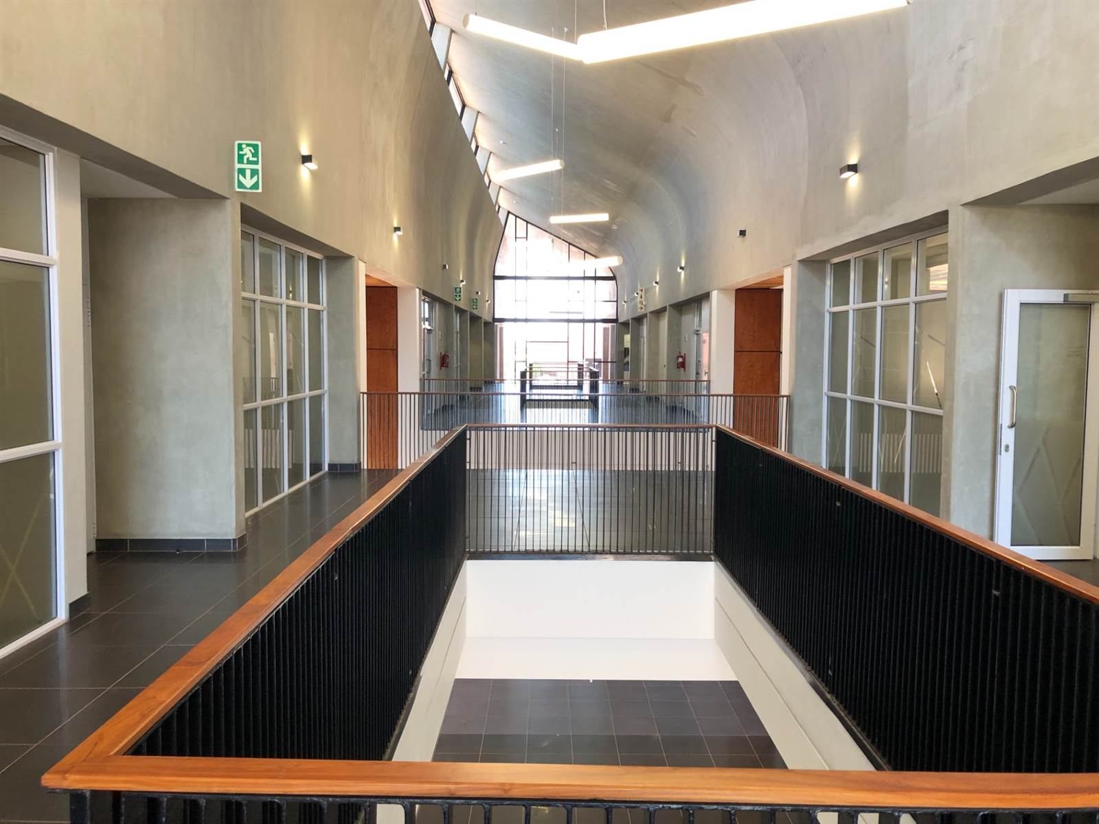 property-10029287-98799457_dhd