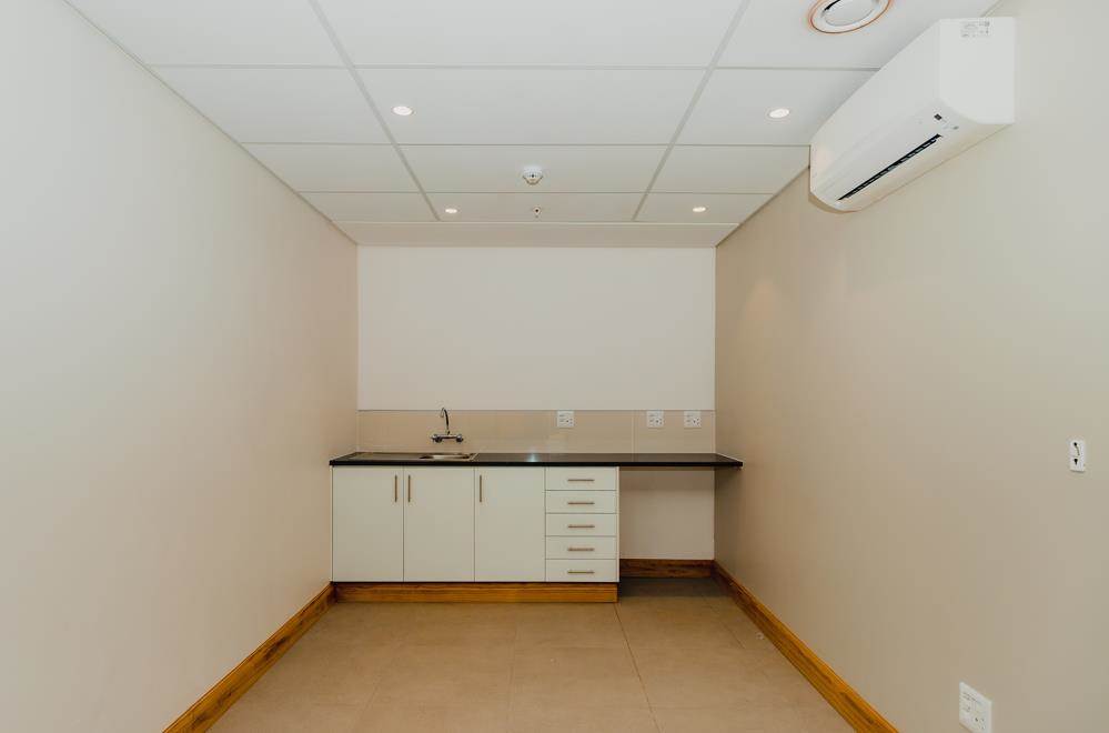 property-9996723-48310783_sd